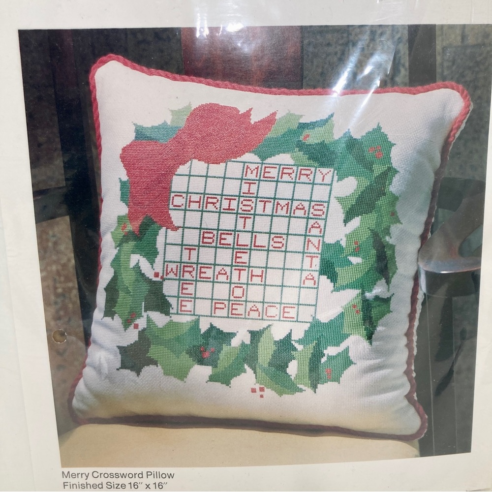 Christmas Cross Stitch Merry Crossword Pillow Vintage Better Homes Kit No 14018